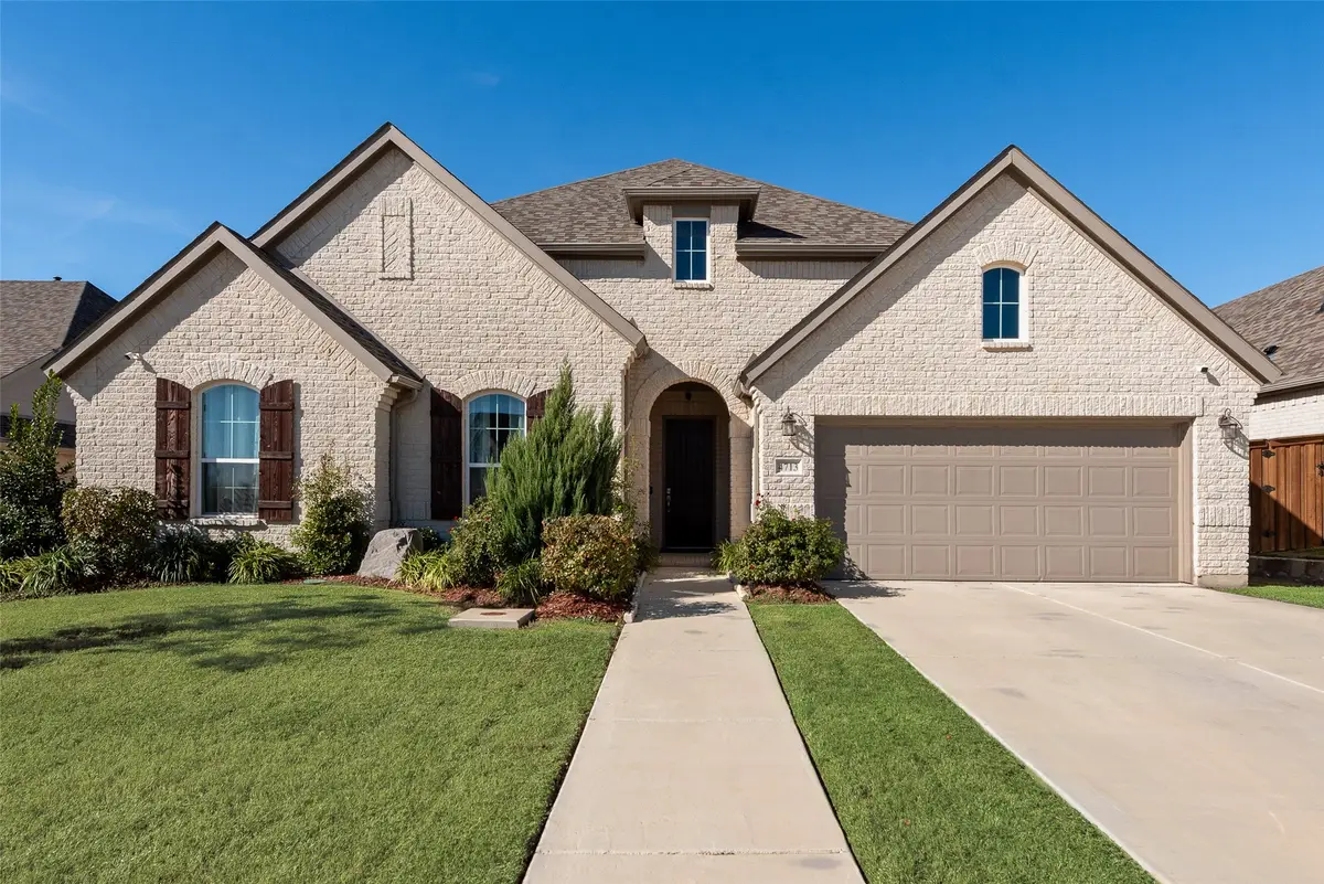 4713 Valley Peak Cove, Roanoke, TX 76262 - Image #1