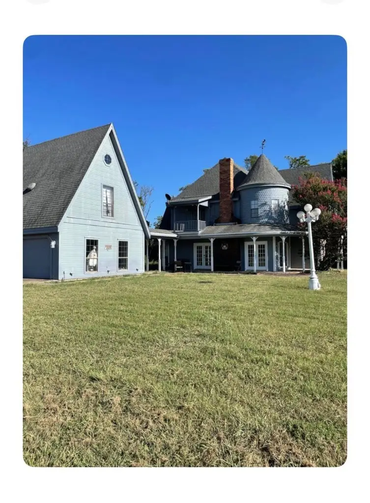 1910 S Westmoreland Road, Glenn Heights, TX 75154 - Image #2