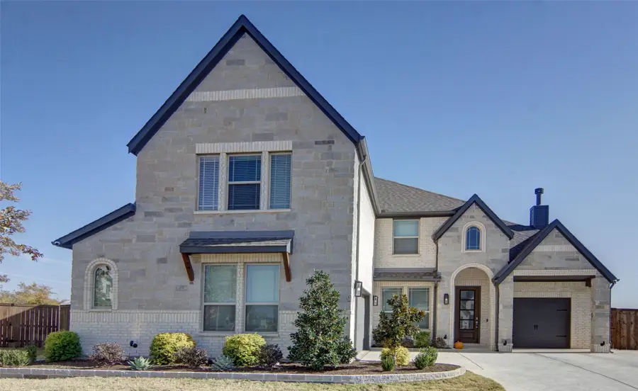 16938 Tussock Avenue, Justin, TX 76247 - Image #2