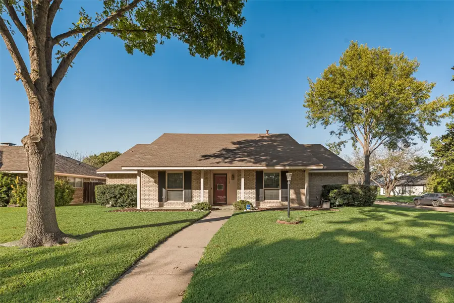 1923 Baylor Drive, Richardson, TX 75081 - Image #3
