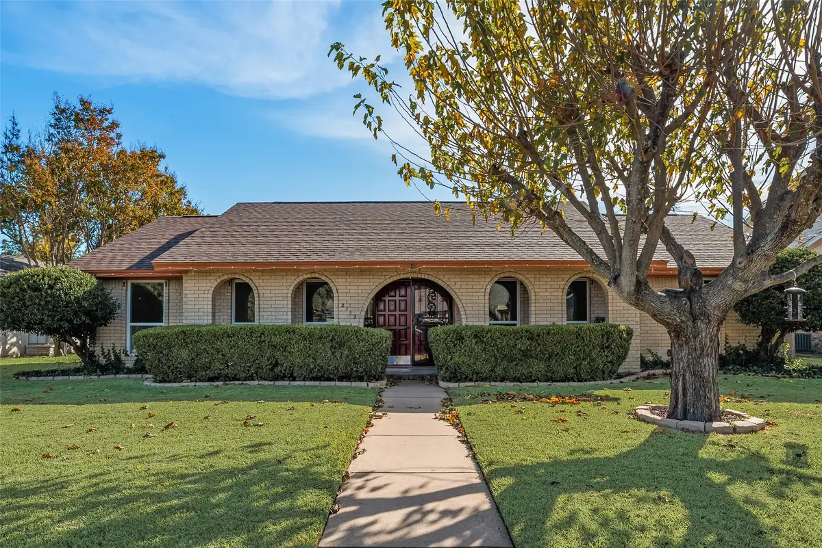 2112 Plymouth Rock Drive, Richardson, TX 75081 - Image #1