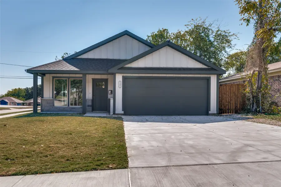 5401 Helmick Avenue, Fort Worth, TX 76107 - Image #2