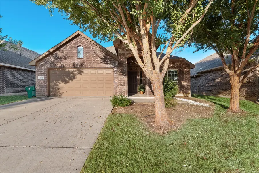 11916 Long Stone Drive, Burleson, TX 76028 - Image #2