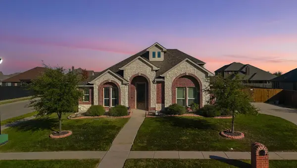 1118 Autumn Trail, Waxahachie, TX 75165