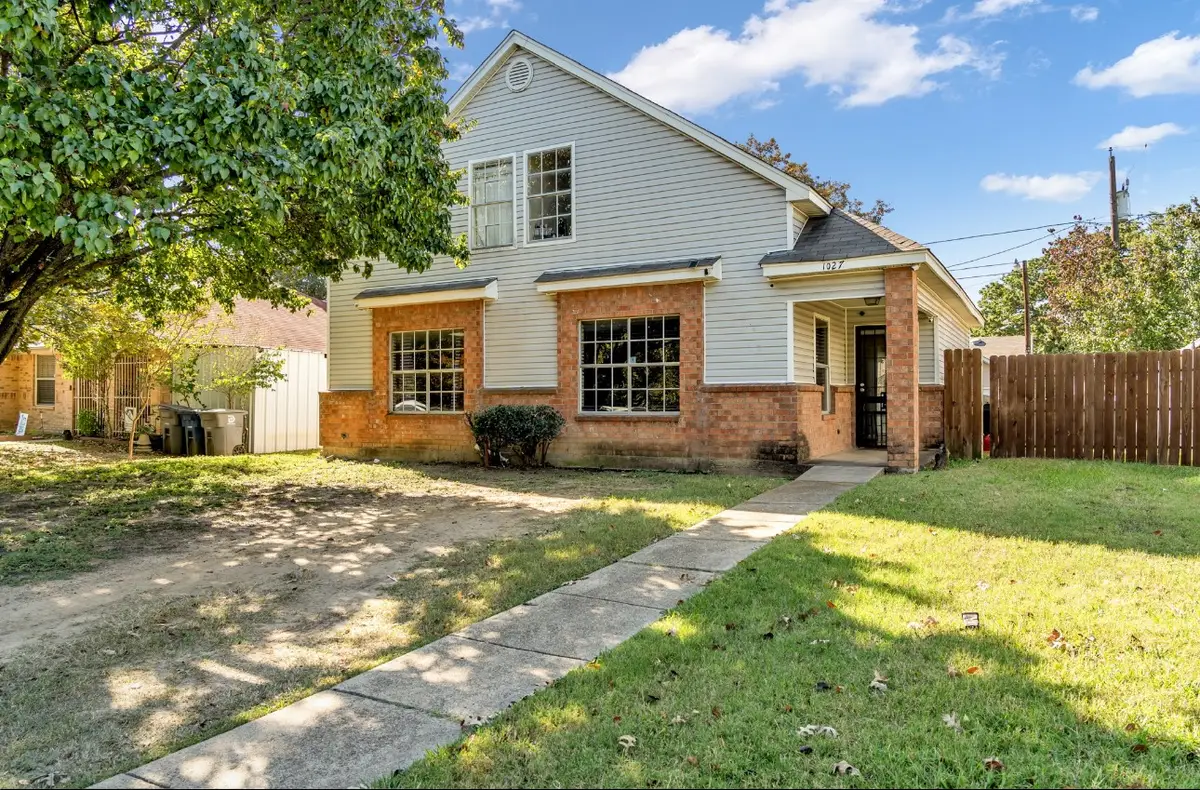 1027 Rain Forest Drive, Dallas, TX 75217 - Image #1