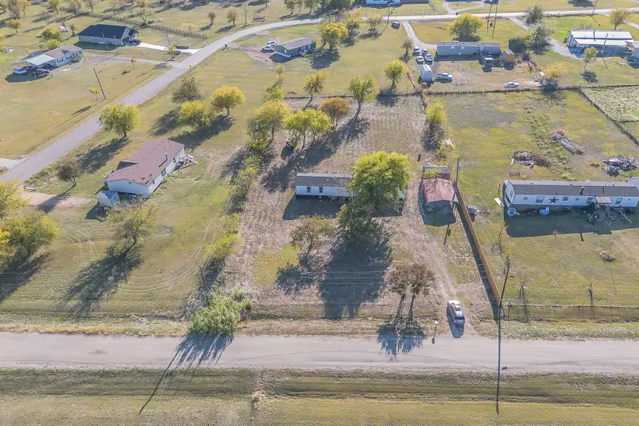 109 Hawkins Way, New Fairview, TX 76078 - Image #2