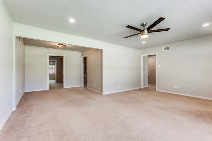 632 Sherwood Drive, Richardson, TX 75080 - Image #3