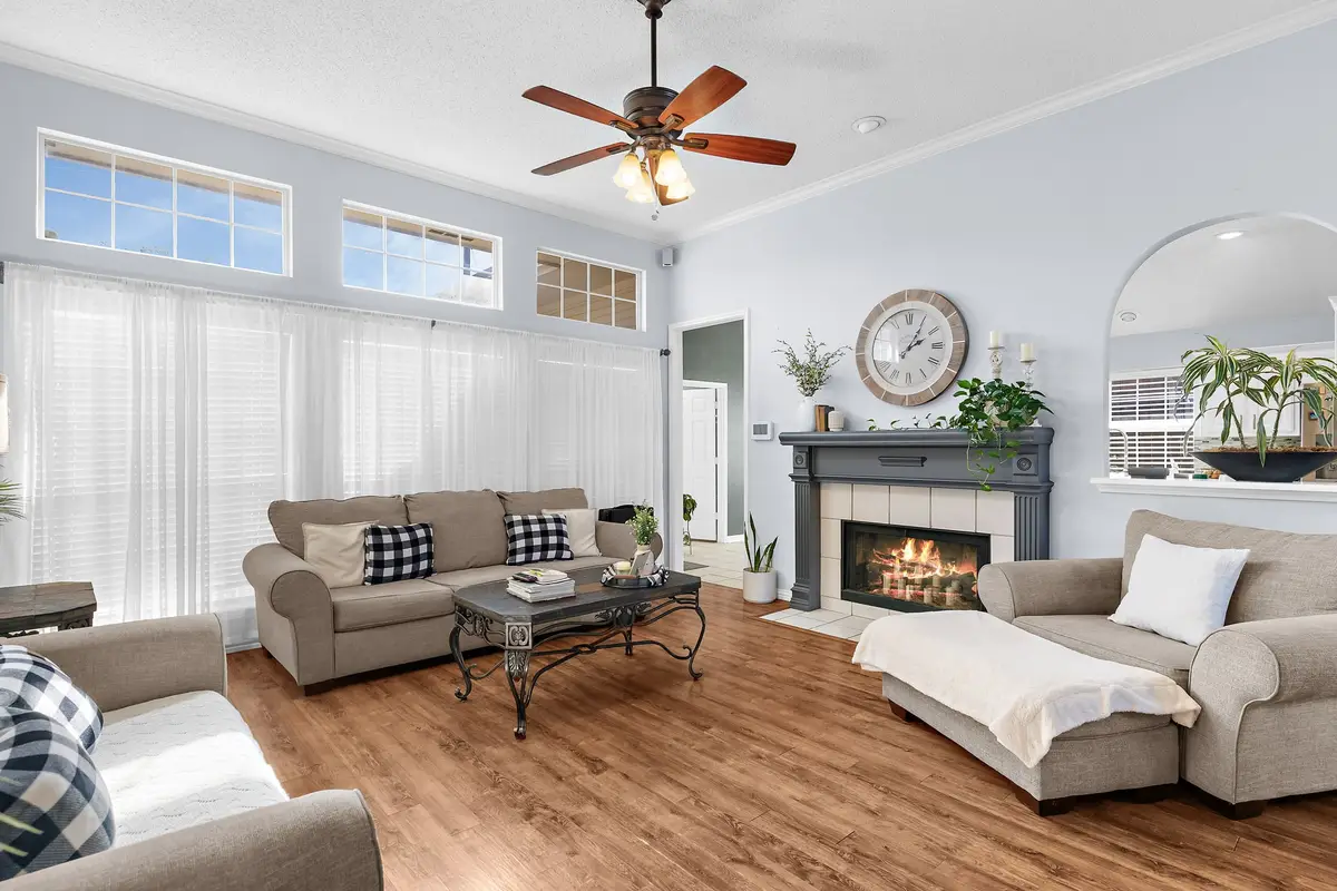 2012 Valley Falls Avenue, Mesquite, TX 75181 - Image #1