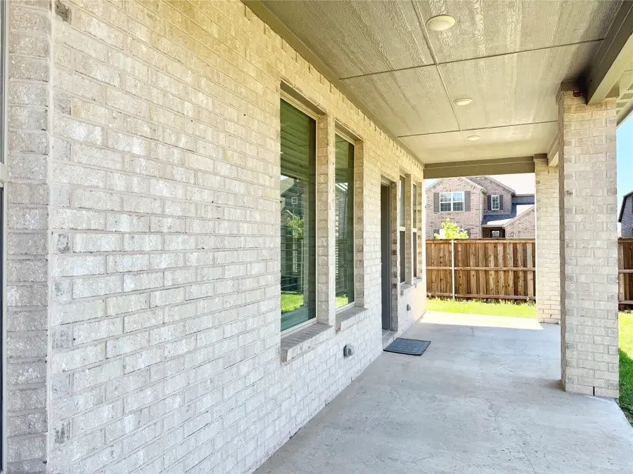 421 Acton Avenue, Fort Worth, TX 76131 - #3