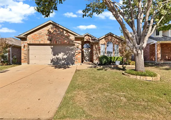 2649 Chadwick Drive, Fort Worth, TX 76131
