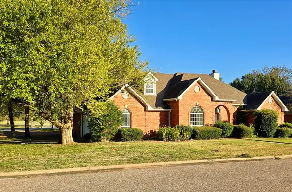 2107 Rivercrest Circle, Denison, TX 75020