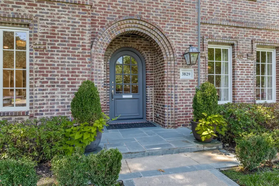 3829 Stanford Avenue, University Park, TX 75225 - Image #2