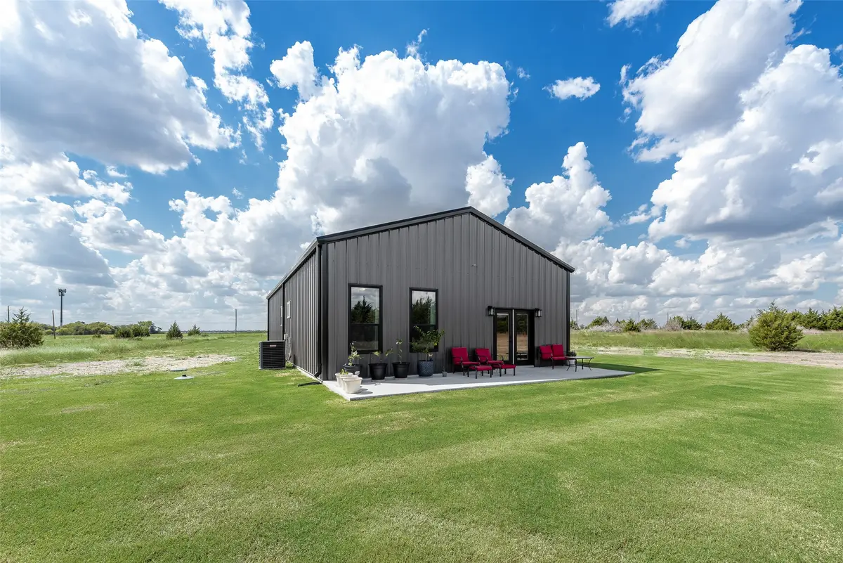 536 Robnett Road, Waxahachie, TX 75165 - Image #1