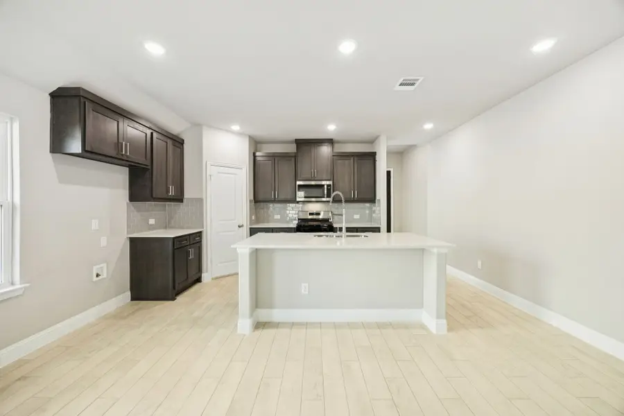 3202 Giovanni Point, Princeton, TX 75407 - Image #3