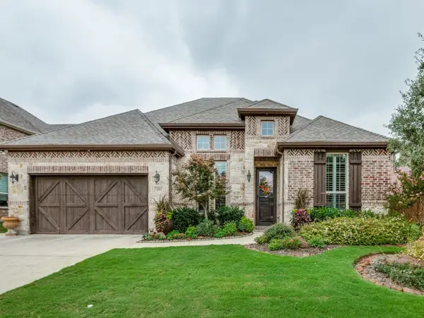 204 Shadow Creek Lane, Hickory Creek, TX 75065