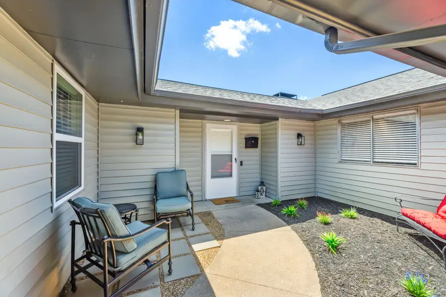 4349 Altamesa Boulevard, Fort Worth, TX 76133 - Image #2