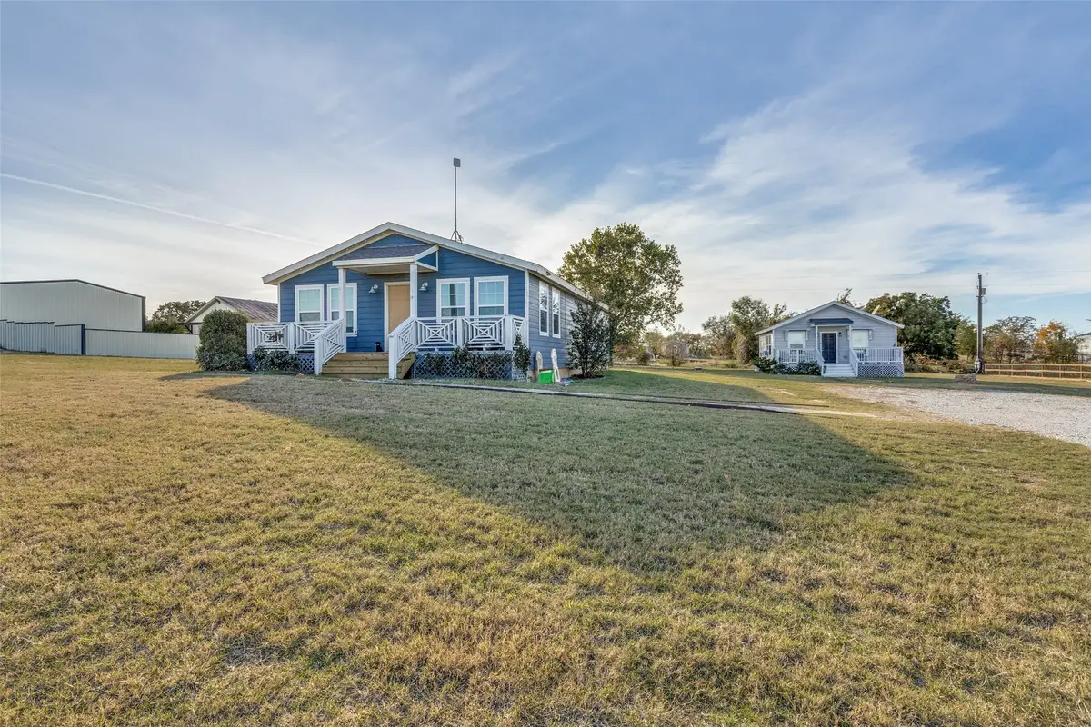 113 Mccrae Lane, Boyd, TX 76023 - Image #1