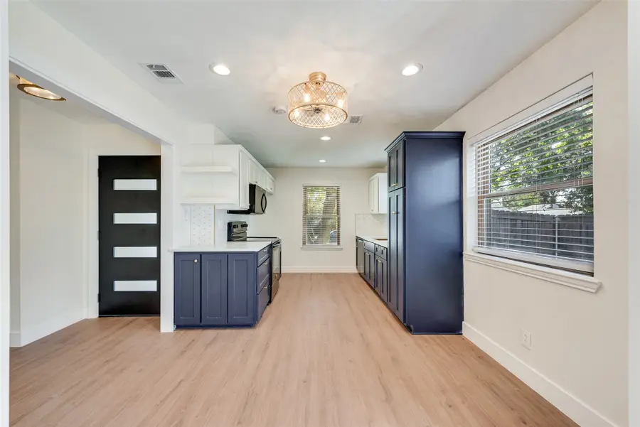 4849 Thistledown Drive, Fort Worth, TX 76137 - Image #2