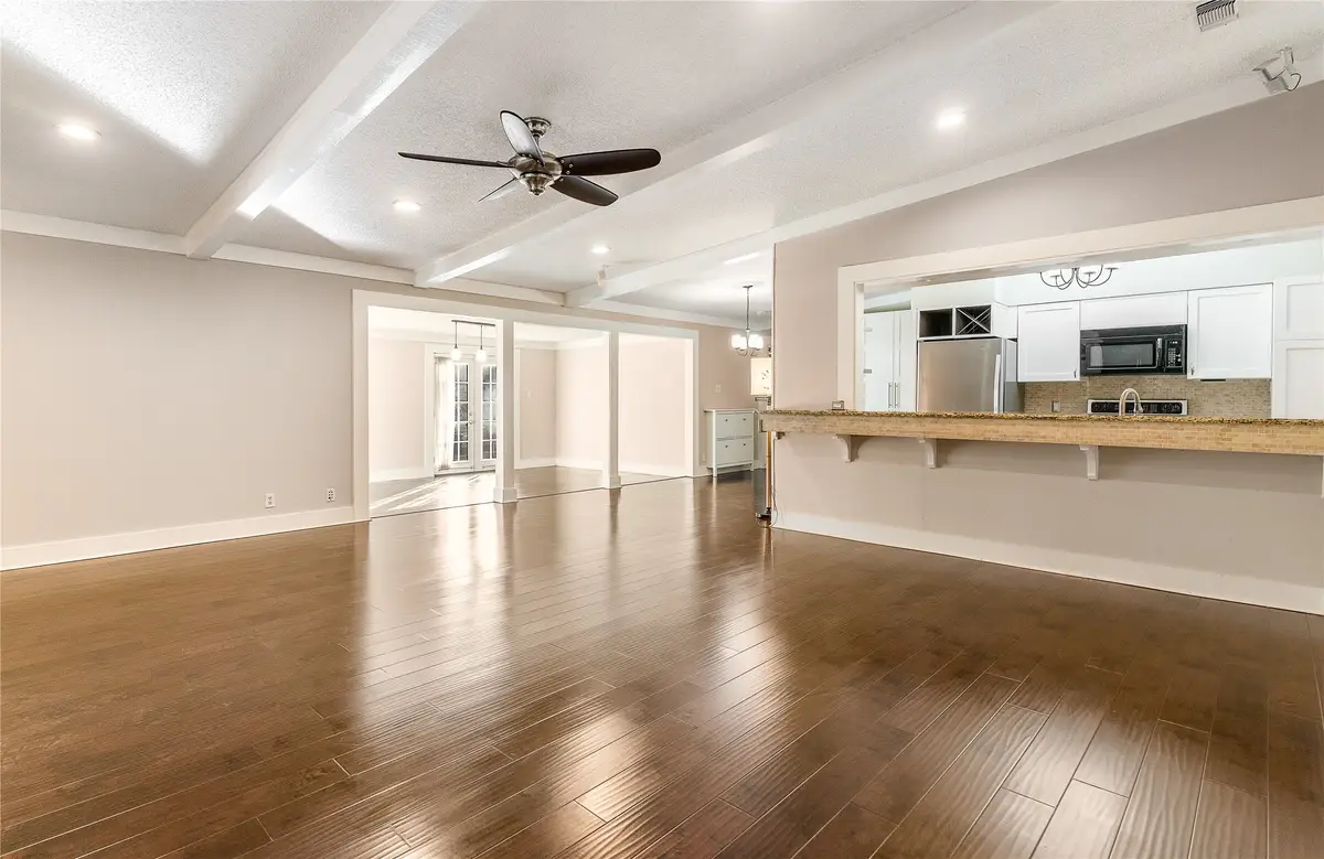 203 Walnut Way, Euless, TX 76039 - Image #1