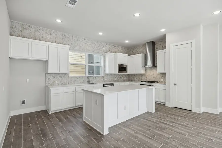 2644 Carmelita Street, Dallas, TX 75212 - Image #2