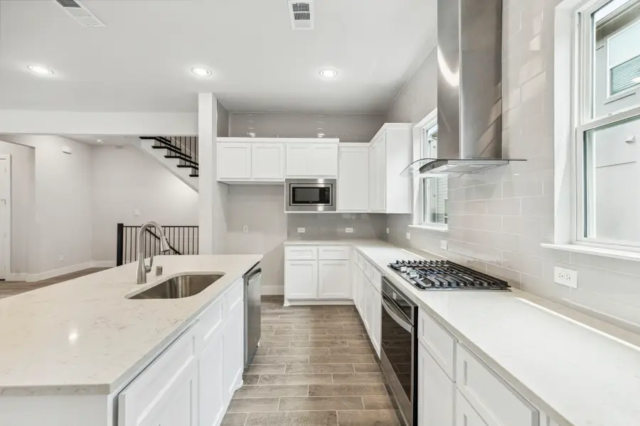 2468 Carmelita Street, Dallas, TX 75212 - Image #3