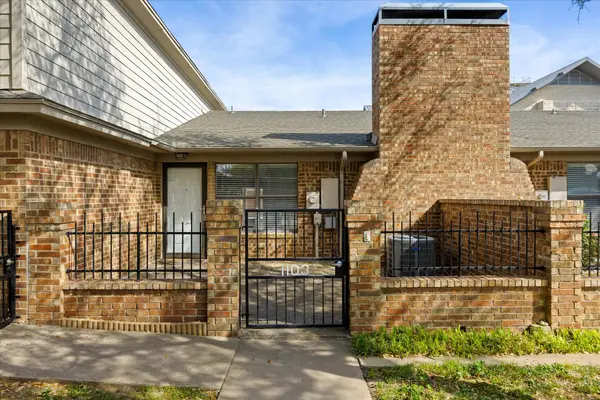 1103 Glenbrook Street, Benbrook, TX 76126