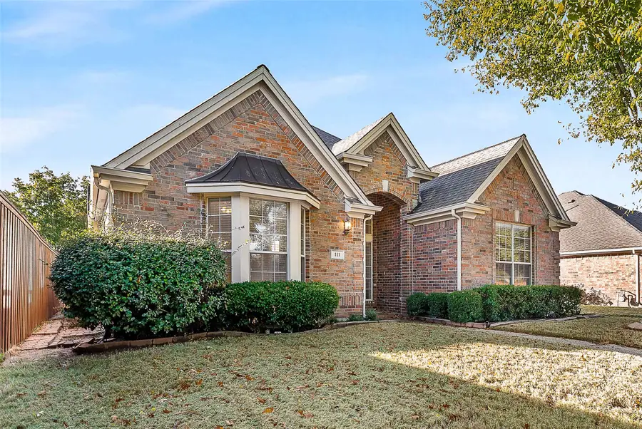 111 Midcrest Drive, Irving, TX 75063 - Image #2