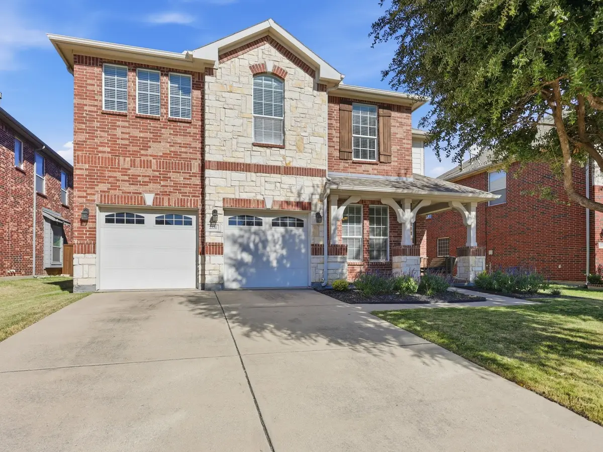 2731 Safe Harbor Drive, Lewisville, TX 75056 - Image #1