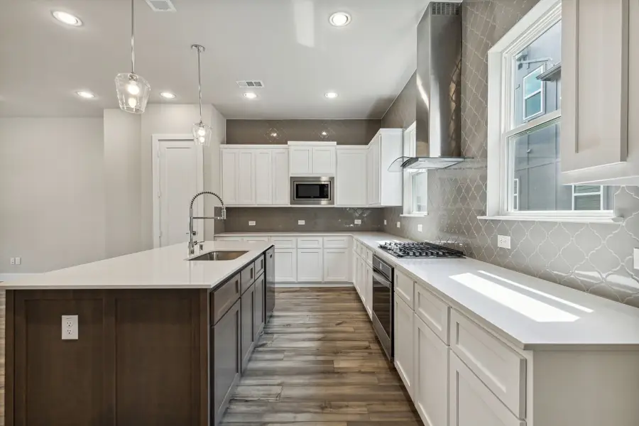 2619 Carmelita Street, Dallas, TX 75212 - Image #2