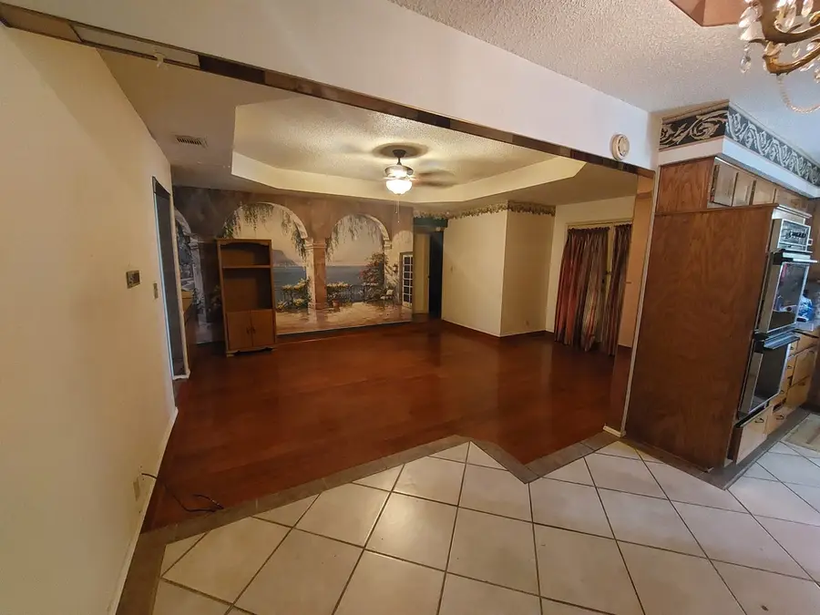 3320 Landmark Lane, Forest Hill, TX 76119 - Image #3