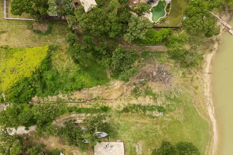 4547 N Shore Drive, The Colony, TX 75056 - Image #3