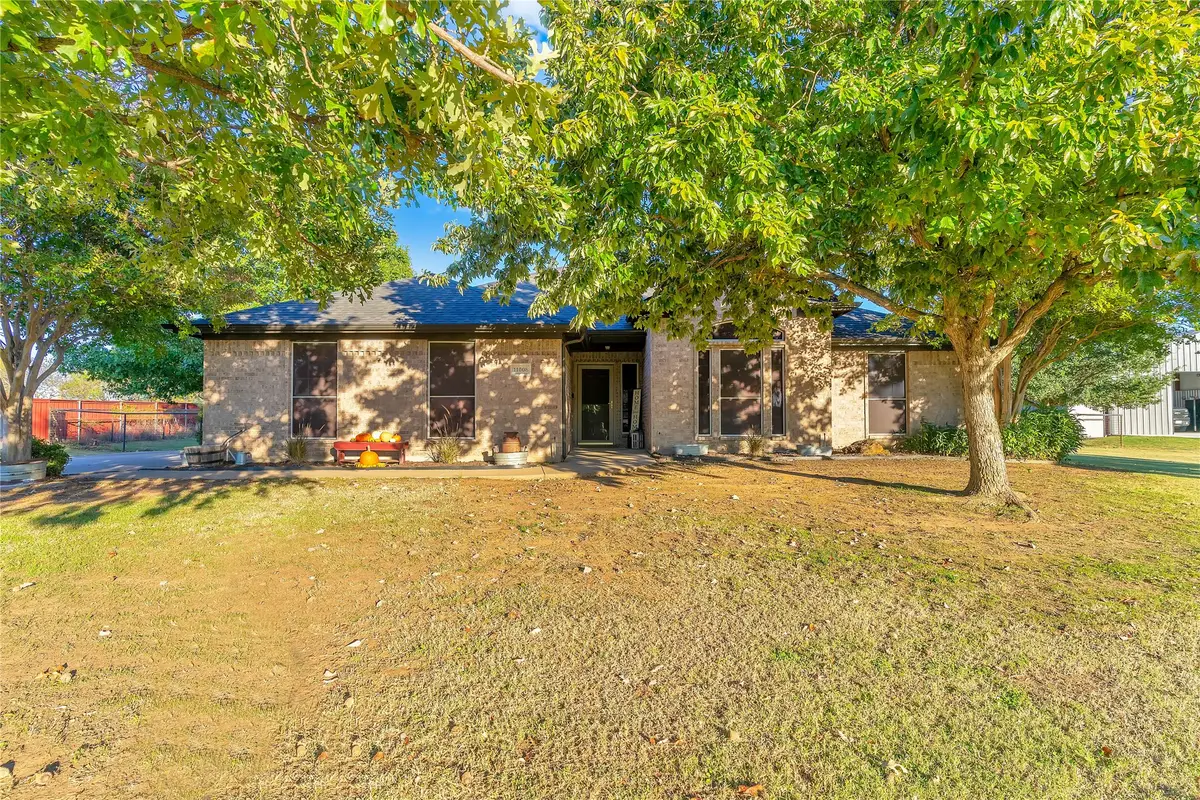 11008 Flores Trail, Crowley, TX 76036 - Image #1