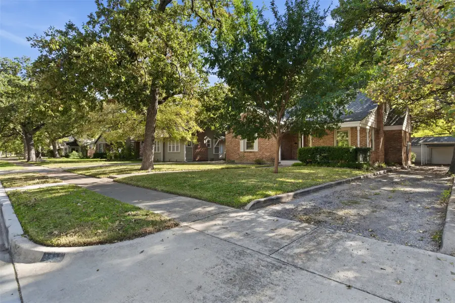 2322 Carnation Avenue, Fort Worth, TX 76111 - Image #3