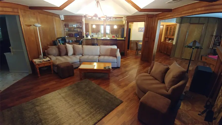 2721 Knollwood Court, Plano, TX 75075 - Image #3