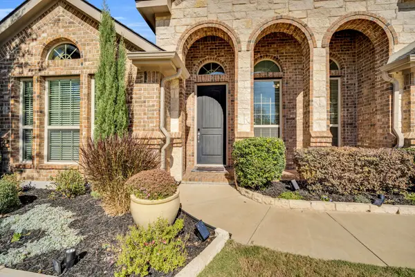 405 Ashlawn Drive, Midlothian, TX 76065