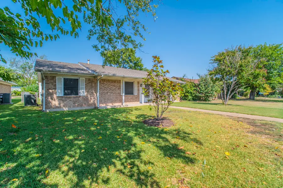 705 S 4th Street, Midlothian, TX 76065 - Image #2