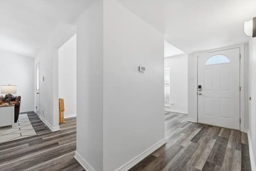 5016 Wheeler Circle, The Colony, TX 75056 - Image #3