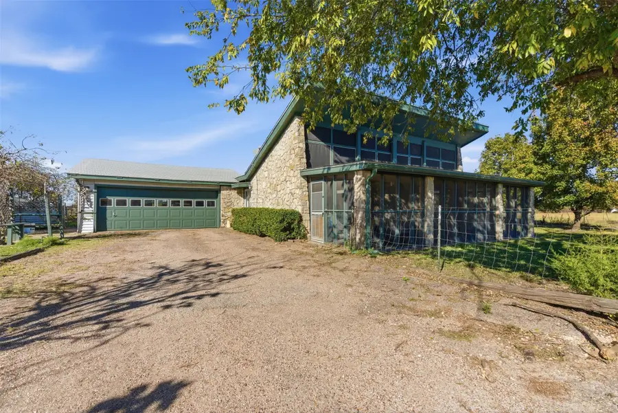 6244 County Road 1205, Cleburne, TX 76031 - Image #2