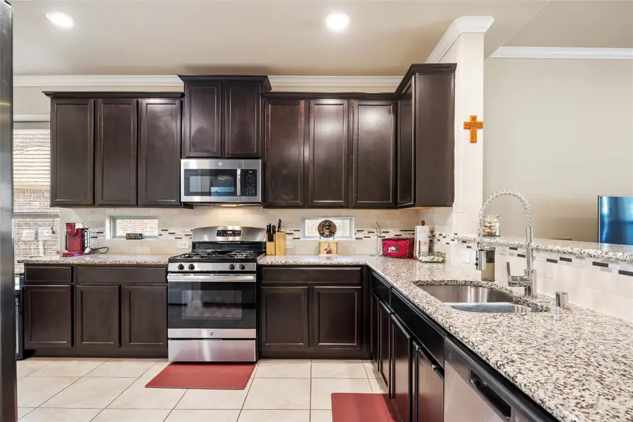 1909 Nob Hill Court, Denton, TX 76210 - Image #3