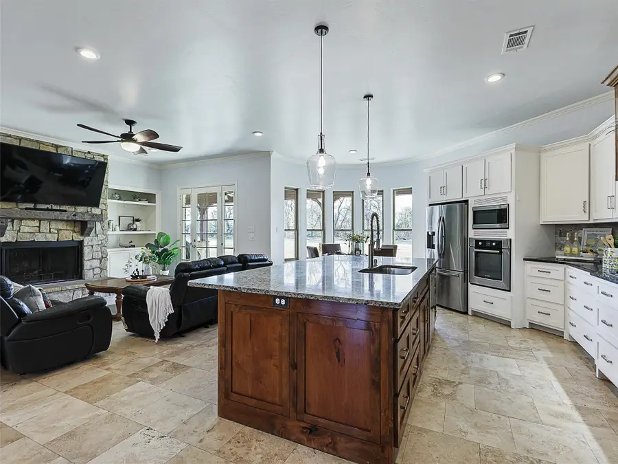 8411 Shady Brook Lane, Celina, TX 75009 - Image #2