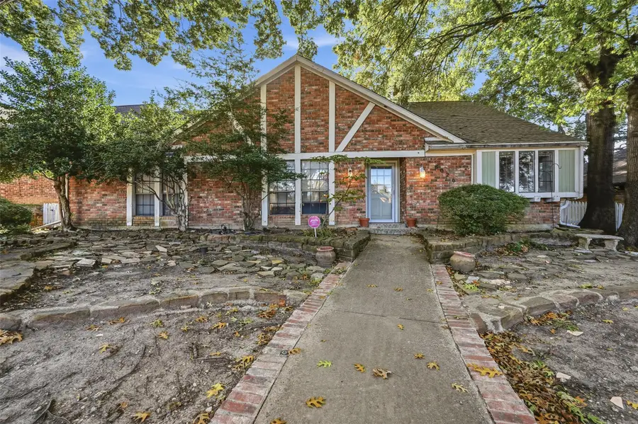 8026 Westover Drive, Dallas, TX 75231 - Image #2