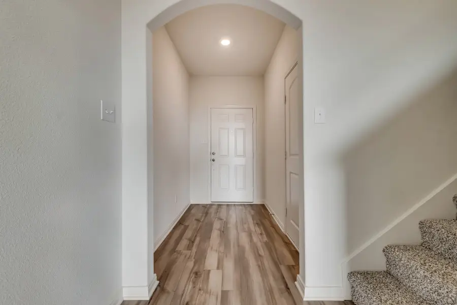 337 Shaw Creek Boulevard, Ellis, TX 75125 - Image #2