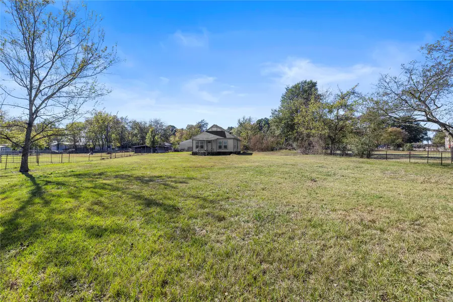 229 Orchard Street, Alba, TX 75410 - Image #2