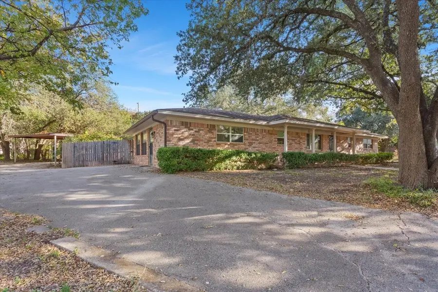 8756 Panther Drive, Woodway, TX 76712 - Image #2