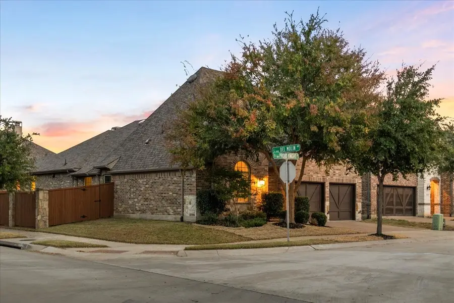 501 Proud Knight Lane, Lewisville, TX 75056 - Image #2