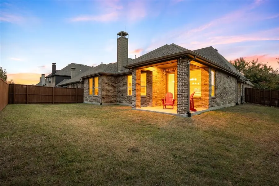 501 Proud Knight Lane, Lewisville, TX 75056 - Image #3
