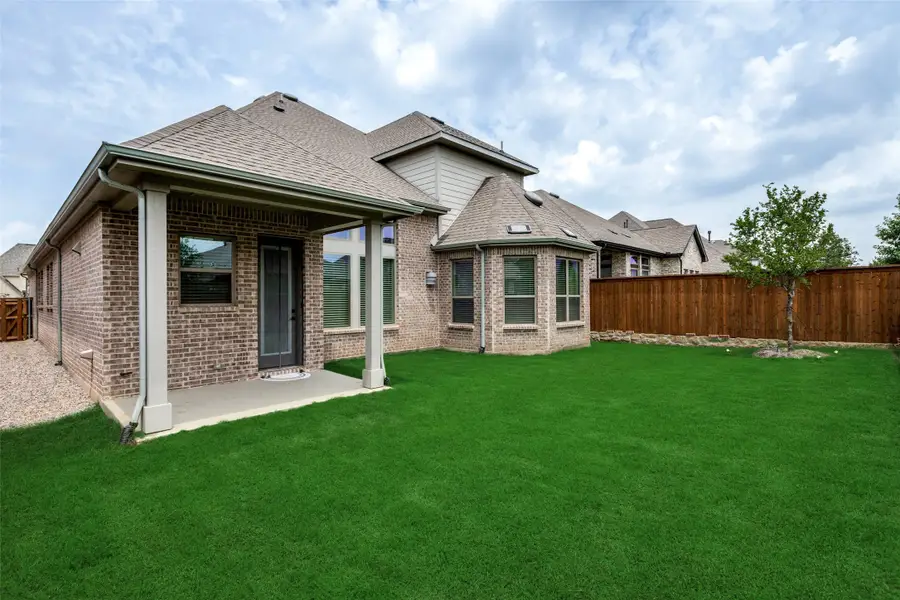 2613 Runhappy Court, Celina, TX 75009 - Image #2