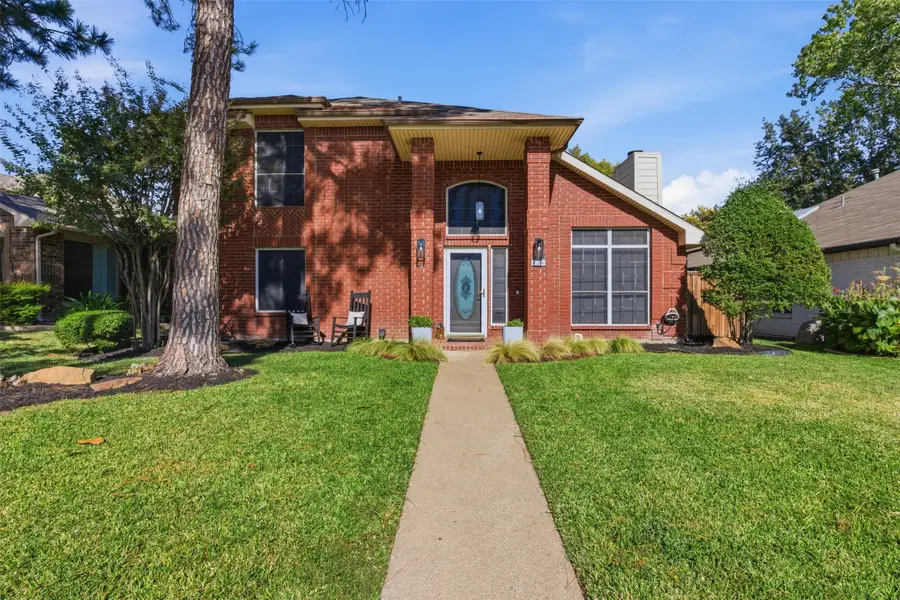 824 Stone Trail Drive, Flower Mound, TX 75028 - Image #2