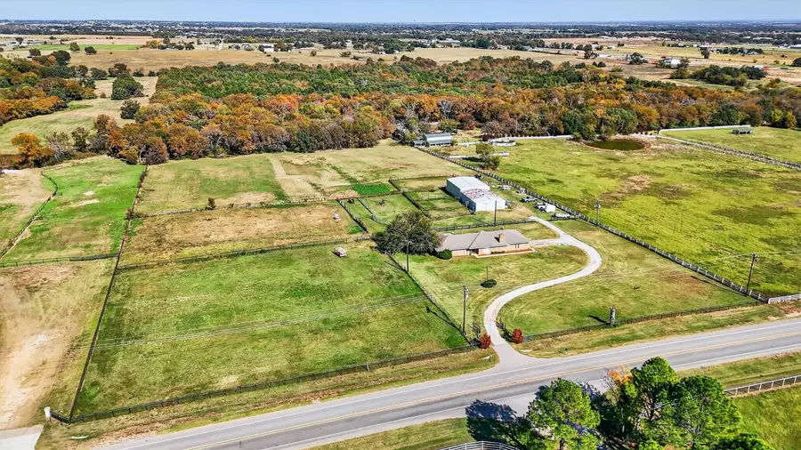 1937 Spring Hill Road, Aubrey, TX 76227 - Image #3