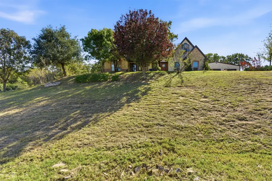 437 Adair Lane, Weatherford, TX 76088 - Image #2